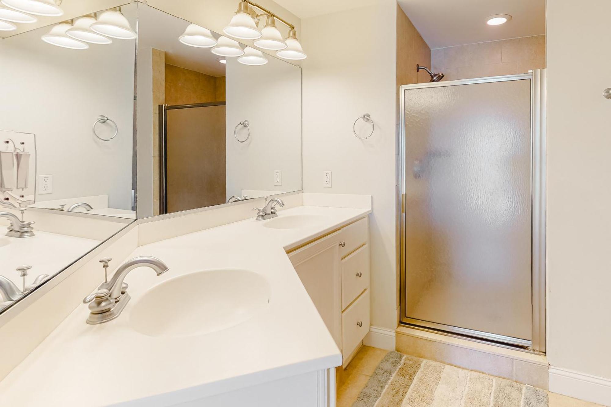אושן סיטי Sunset Beach Condos חדר תמונה